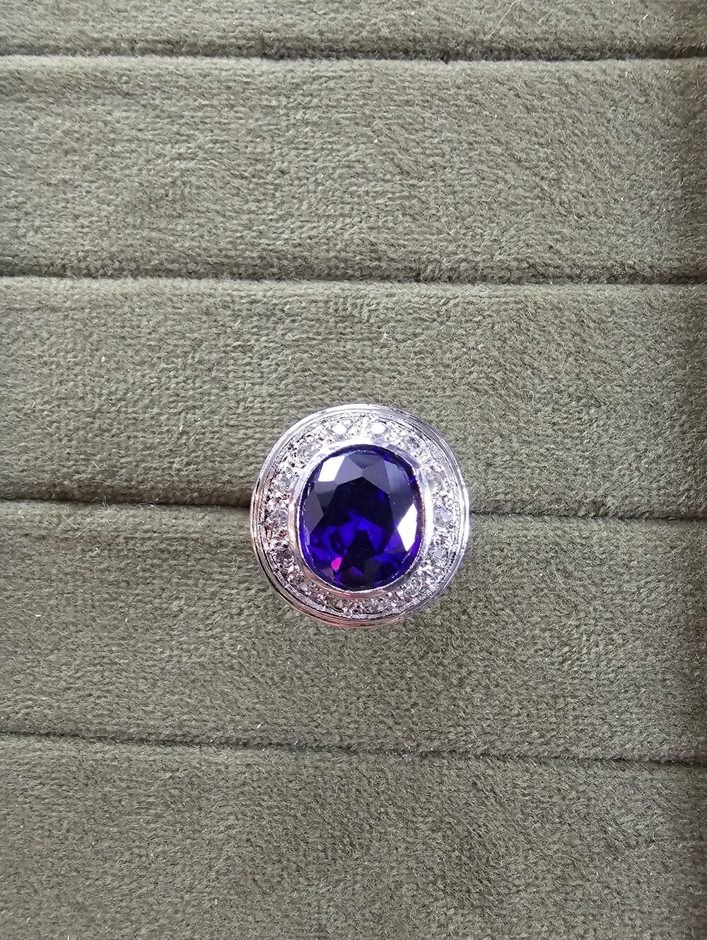 Vintage Silver Plated Ring Size 8